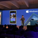 Joe Belfiore präsentiert den neuen Windows Phone 8 Startscreen